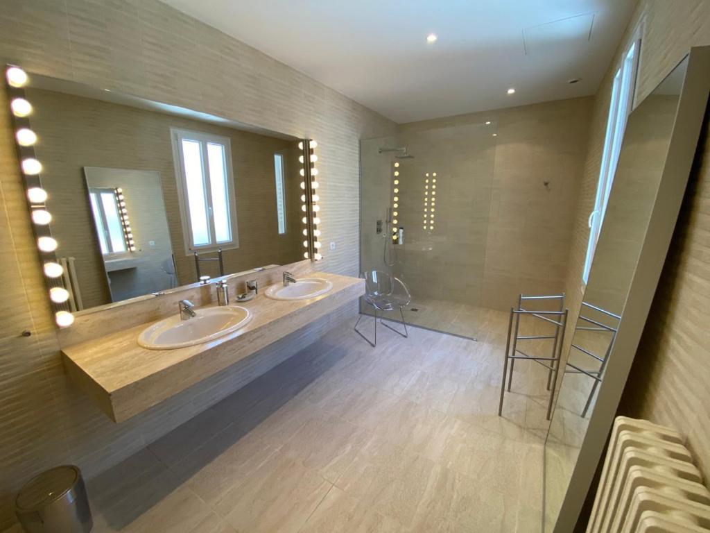 Deluxe Double or Twin Room Garden View