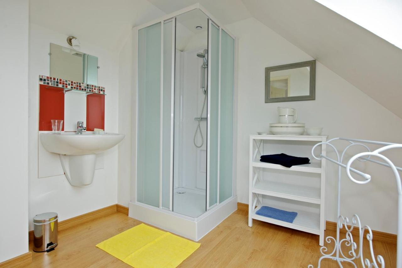 Triple Room Private Bathroom,1032334514:JPEG