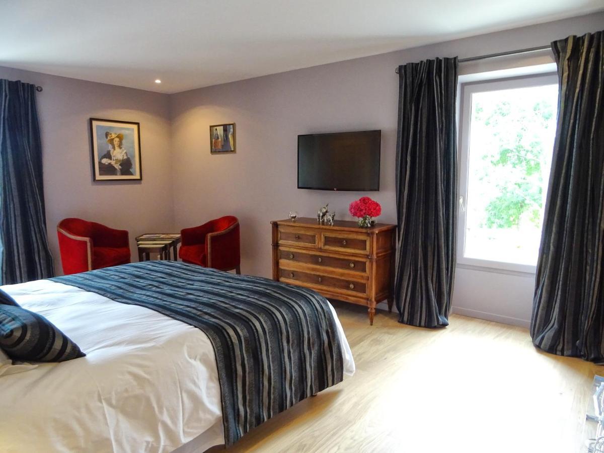 Chambre Lit Queen-Size - Vue sur Jardin