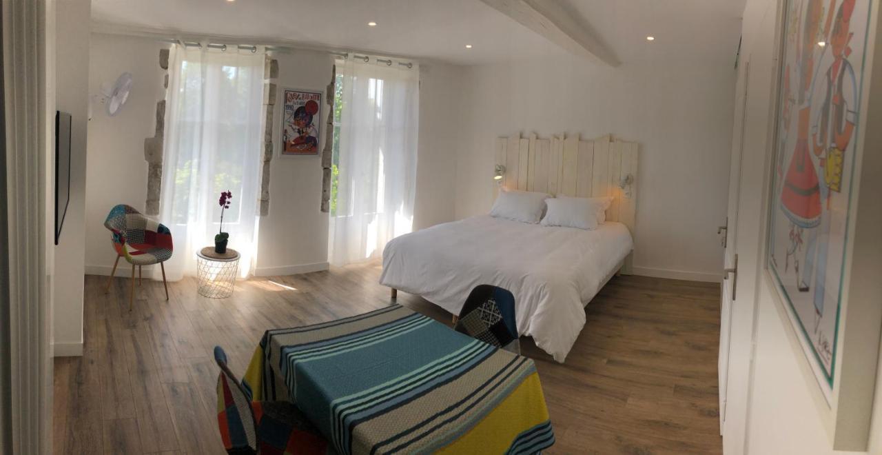 Double Room,1058216965:JPEG