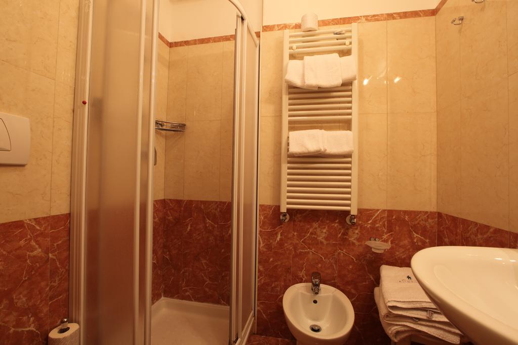 Chambre Double ou Lits Jumeaux
