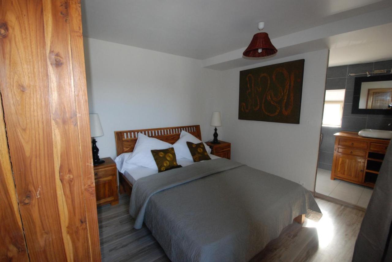 Chambre Double - Vue sur Piscine #3