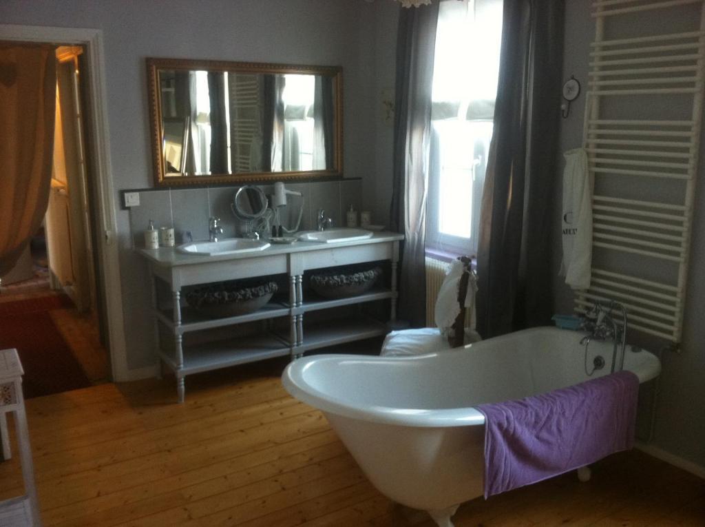Suite (2 Adultes)