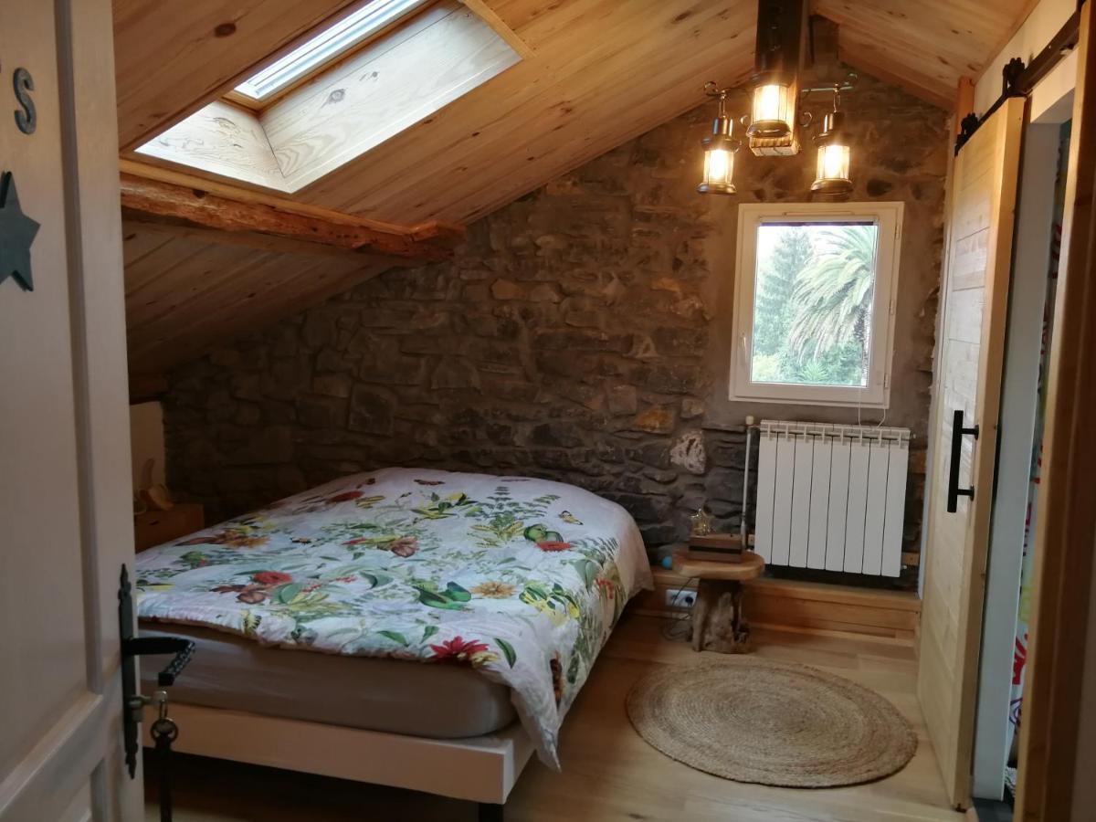 Double Room Private Interior Bathroom