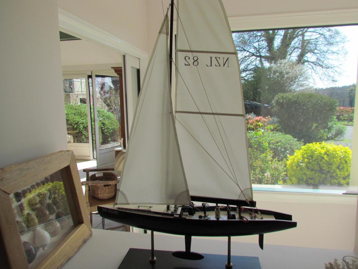 Small Double Room,1415511066:JPEG