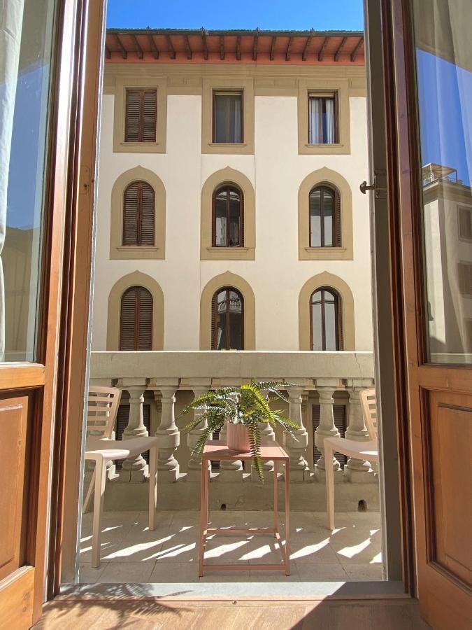 Suite Lit King-Size avec Balcon