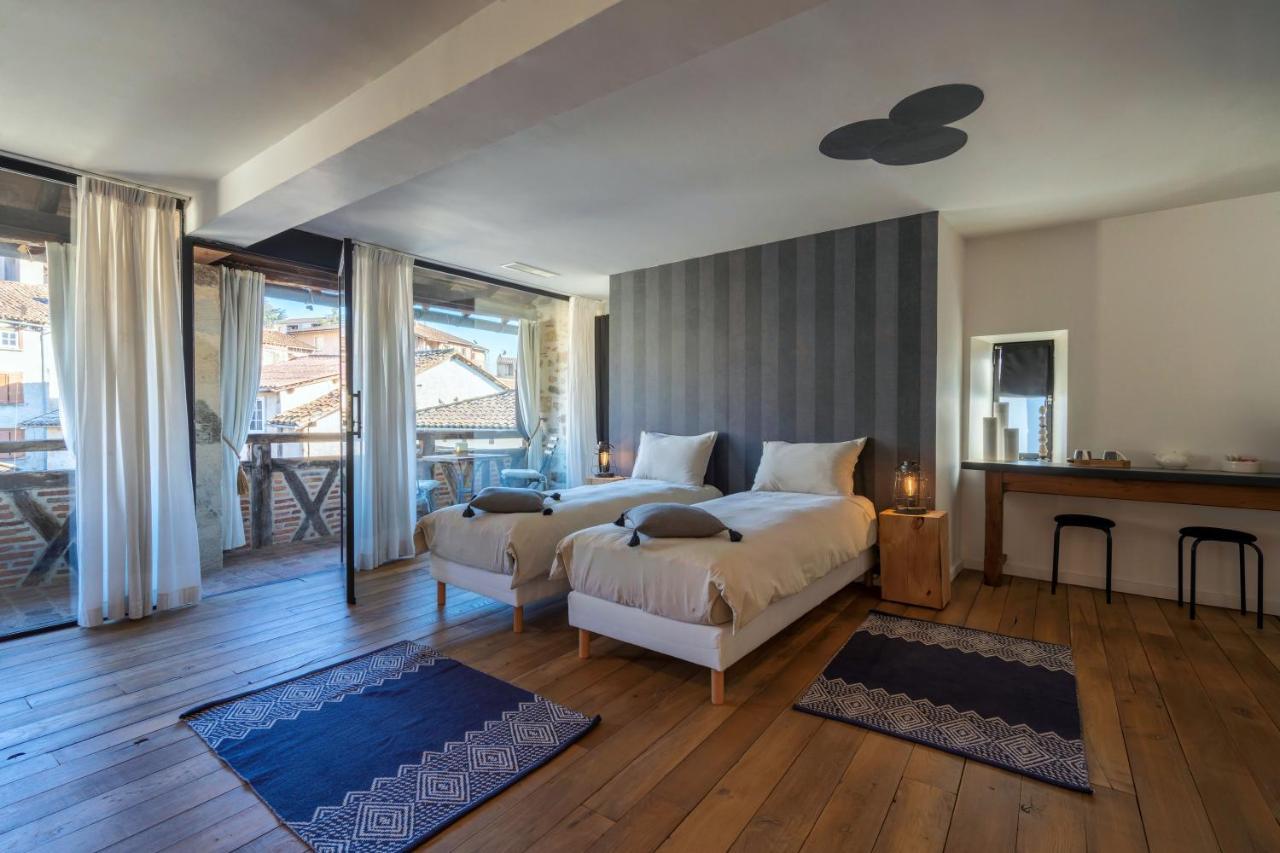 Superior Family Room
