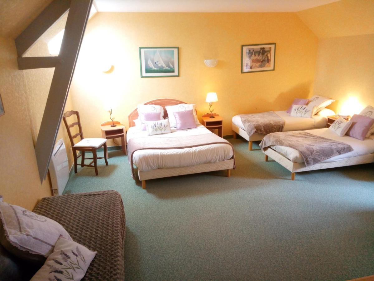 Chambre Familiale avec Douche