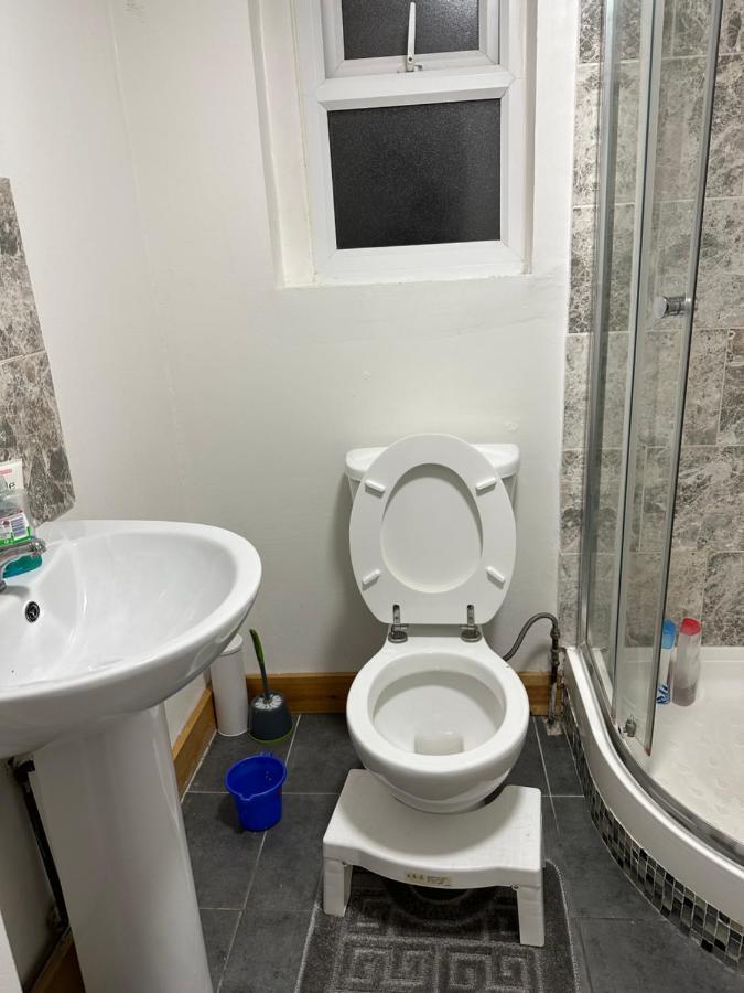 Chambre Simple avec Salle de Bains Commune