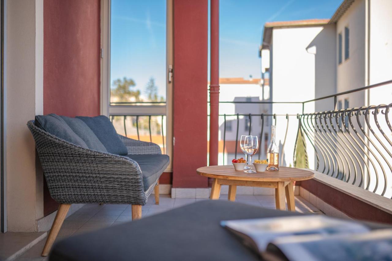 Double Room with Balcony,1370505260:JPEG