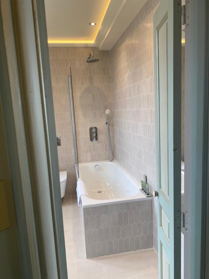 Double or Twin Room,1469721419:JPEG