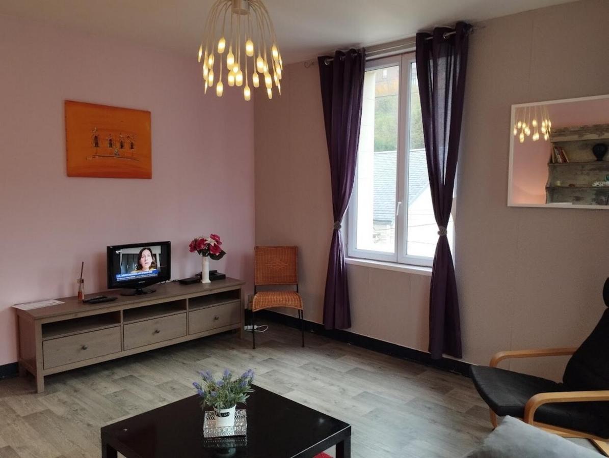 Two-Bedroom Apartment,1492021339:JPEG