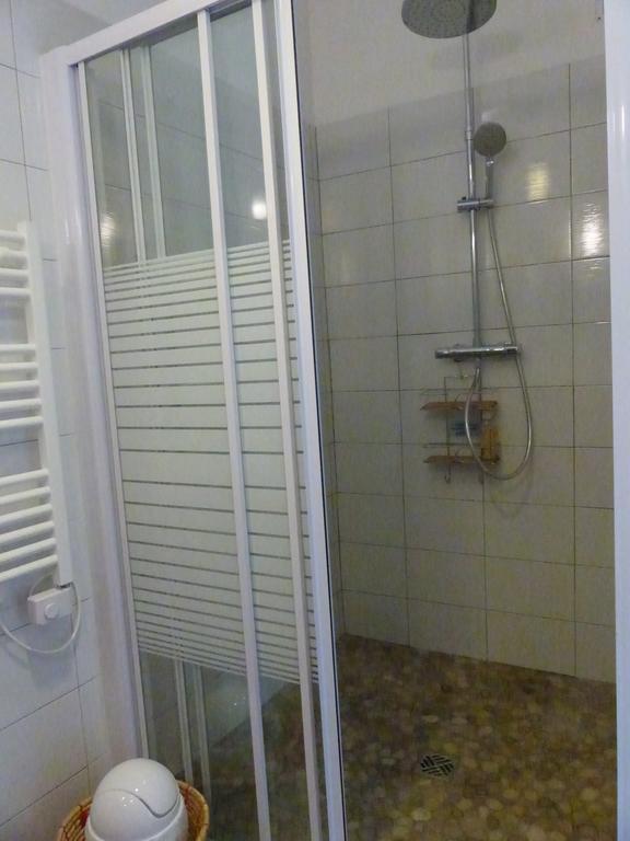 Chambre Double Confort avec Douche