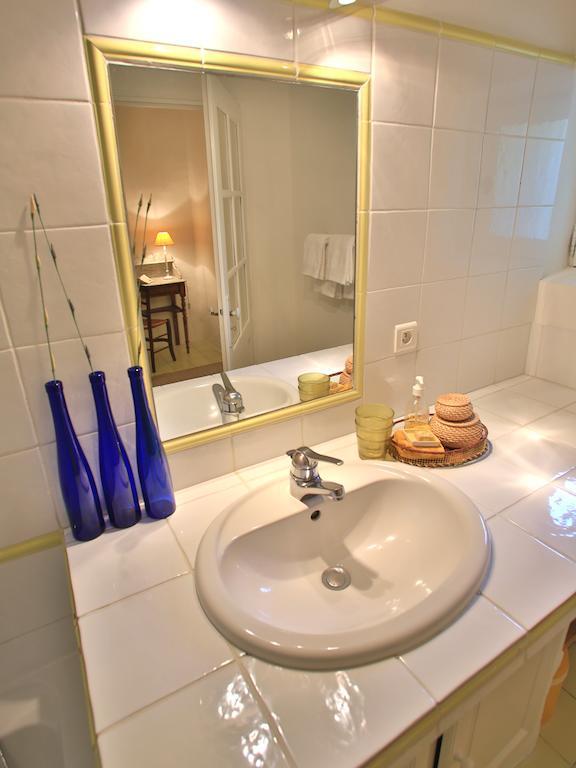 Chambre Double ou Lits Jumeaux avec Salle de Bains