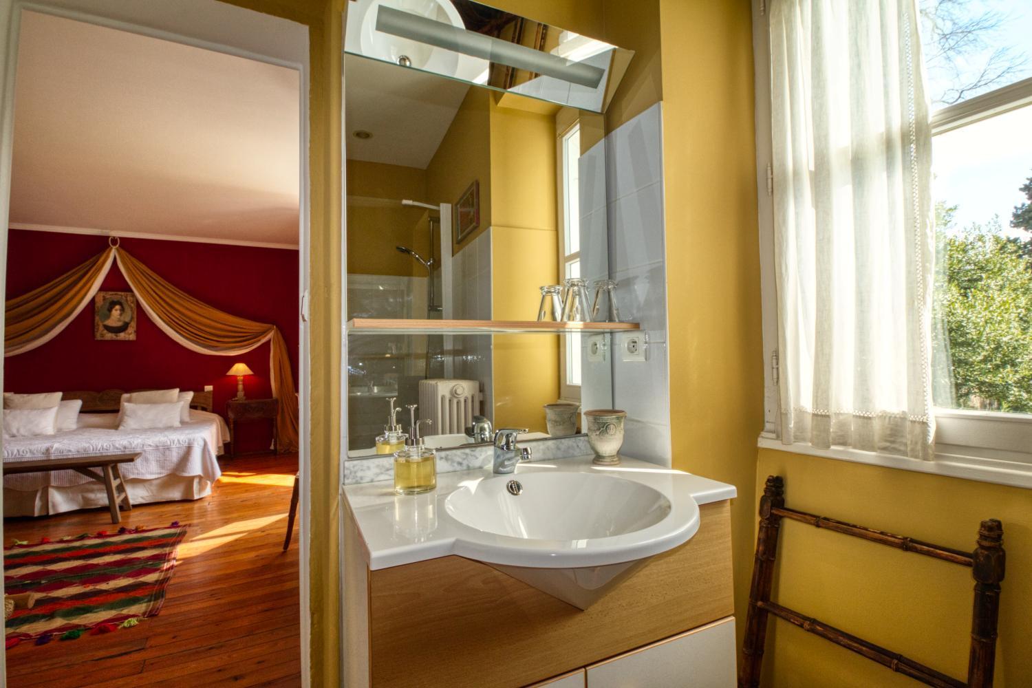 Double or Twin Room Garden View