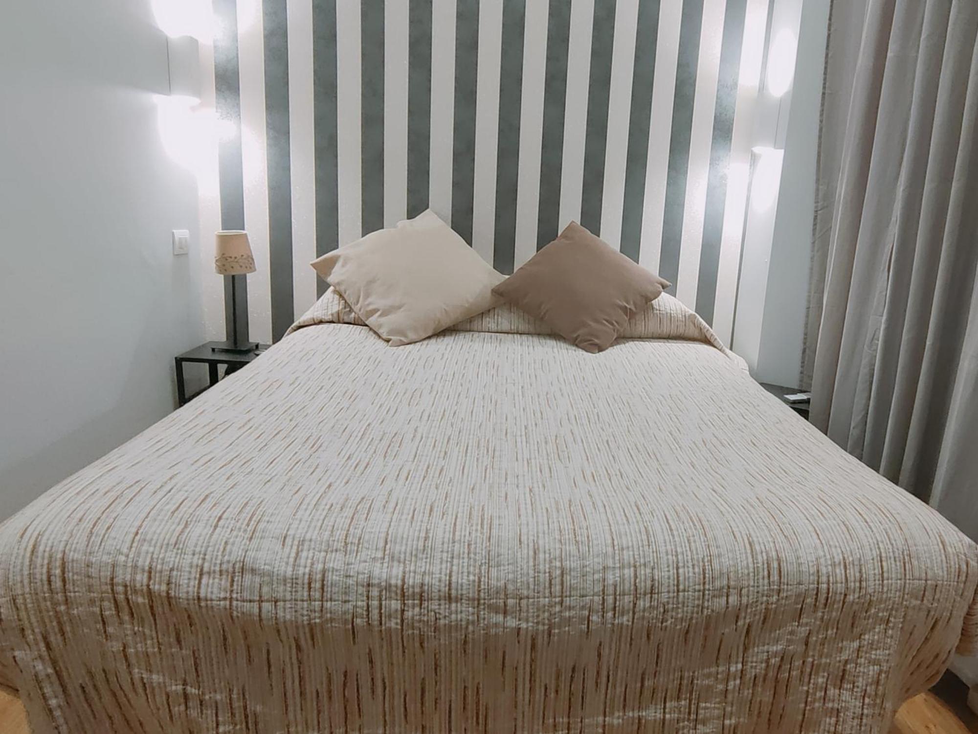 Suite,1550502778:JPEG