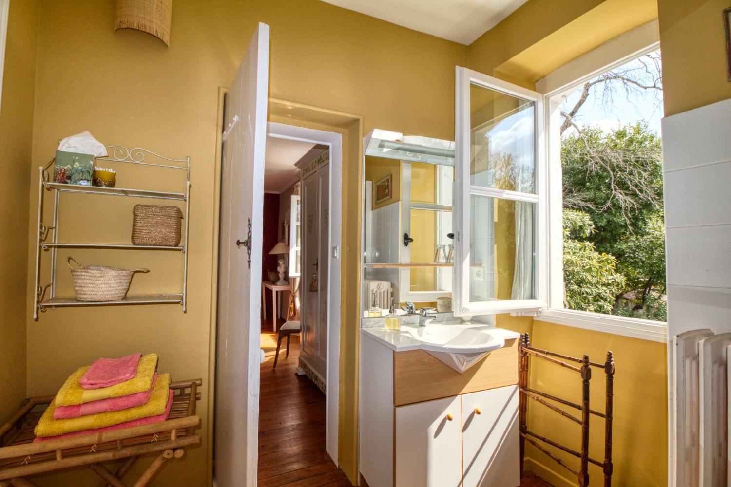 Double or Twin Room Garden View