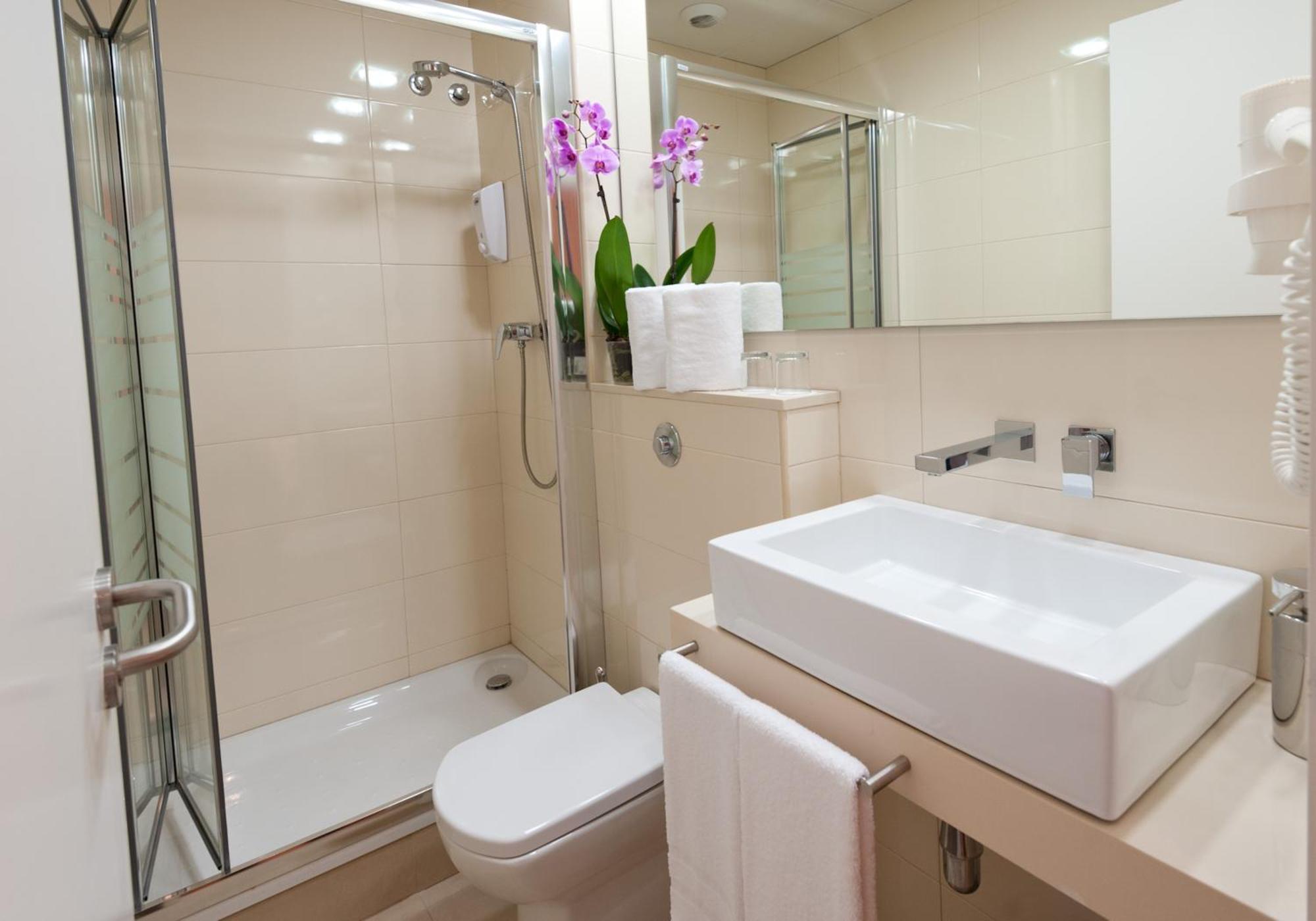 Chambre Double – Vue sur Ville