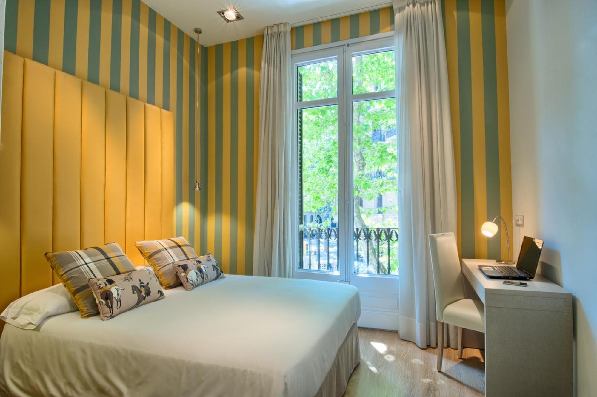 Double Room with City View,159555531:JPEG