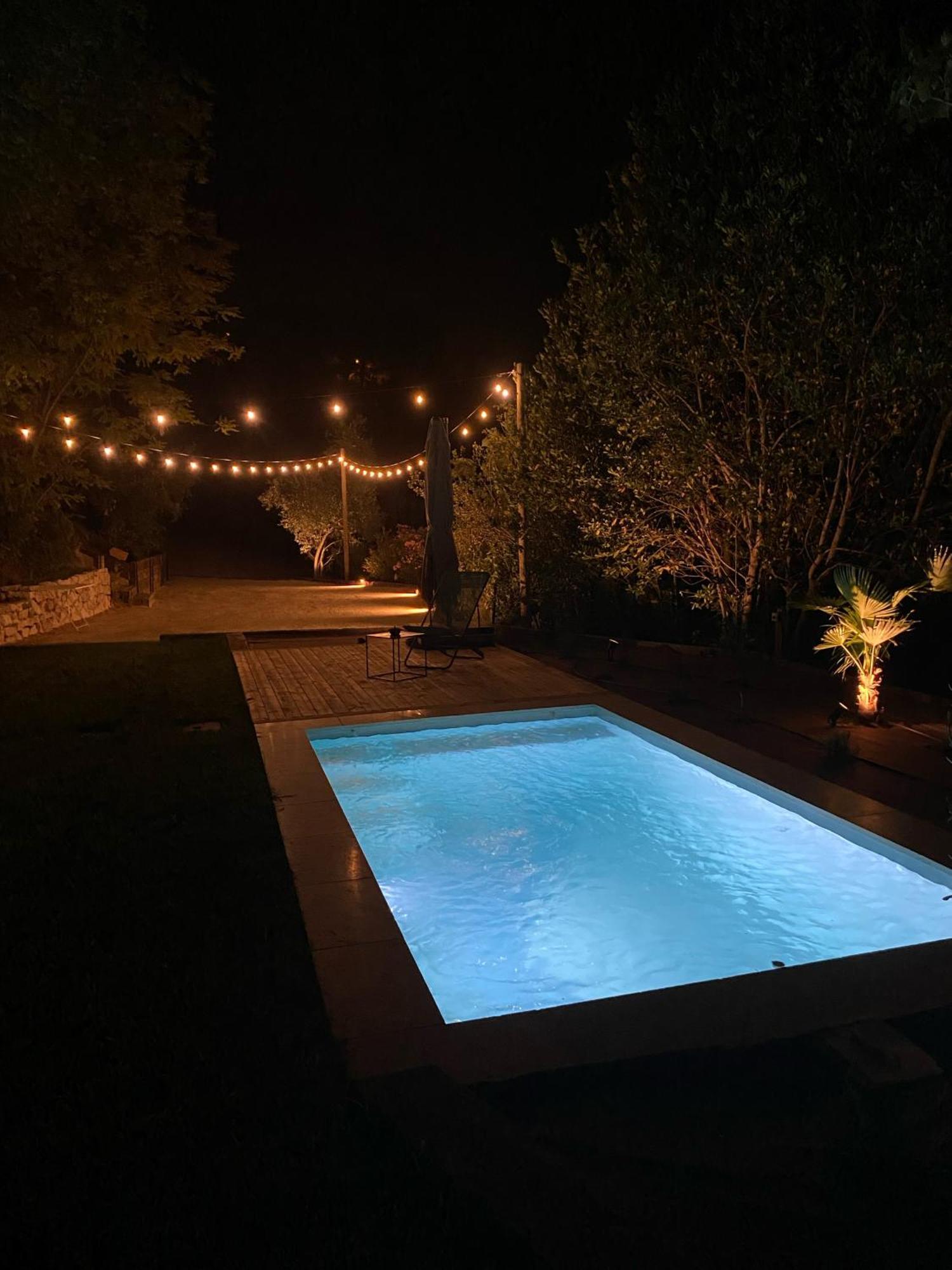 Queen Room,1619726414:JPEG