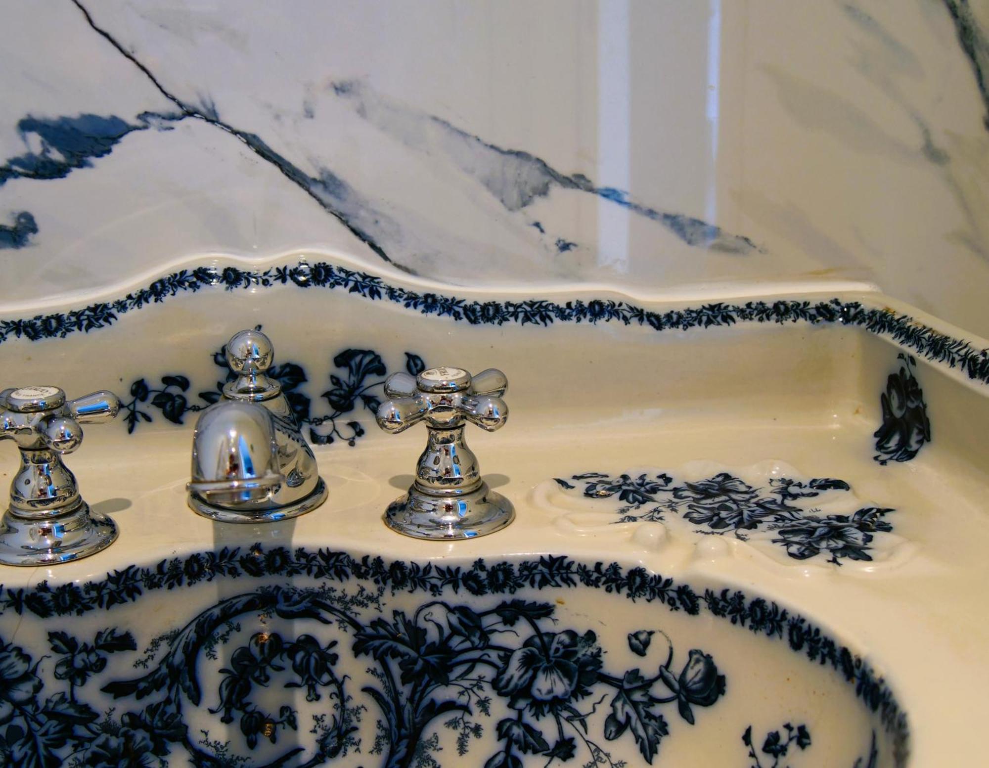 Double Room,1620901432:JPEG