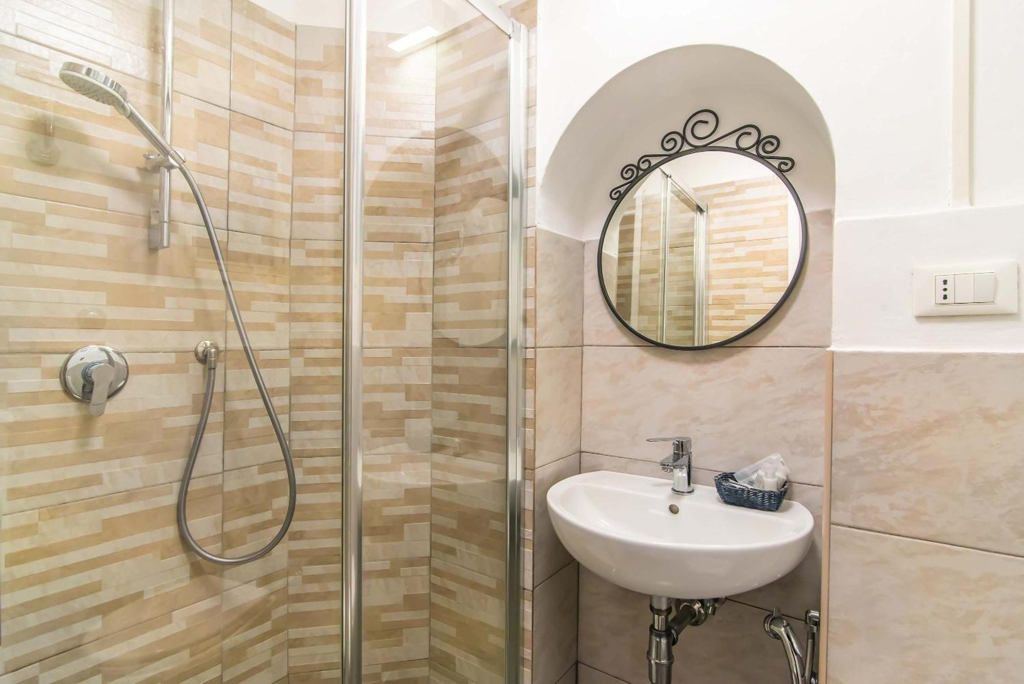 Chambre Double Standard avec Salle de Bains Privative Séparée