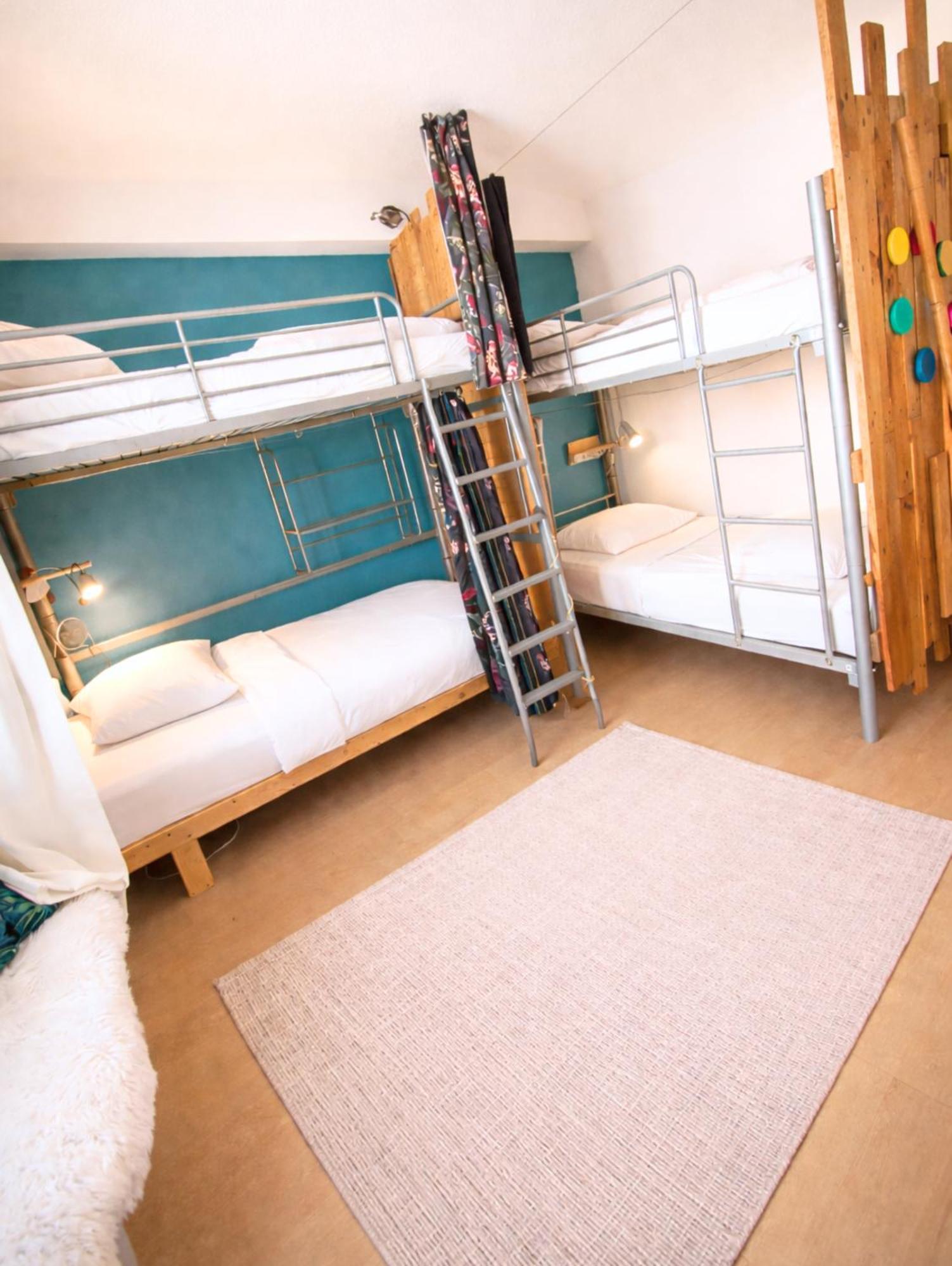 Single Bed 4-Bed Dormitory Room