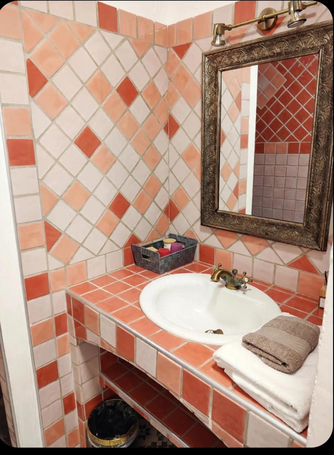 Superior Double Room Private Bathroom
