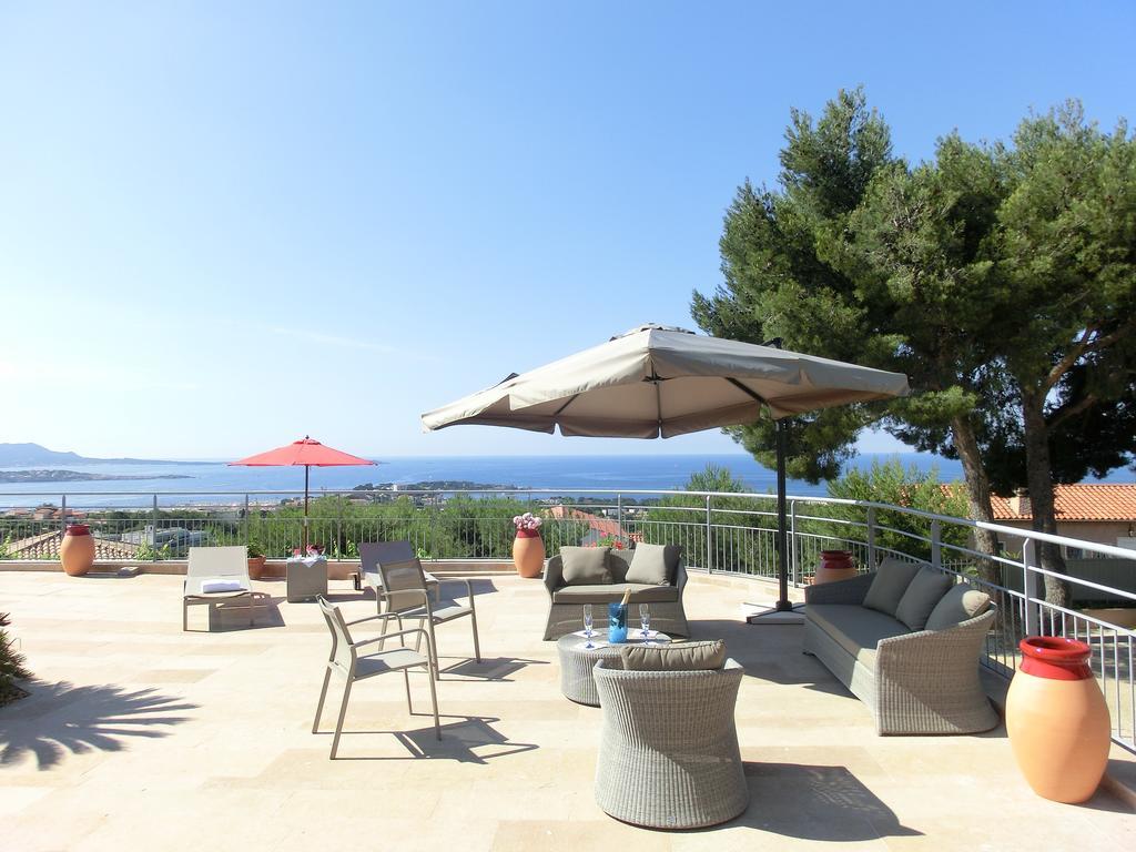 Double Room with Sea View,710022511:JPEG