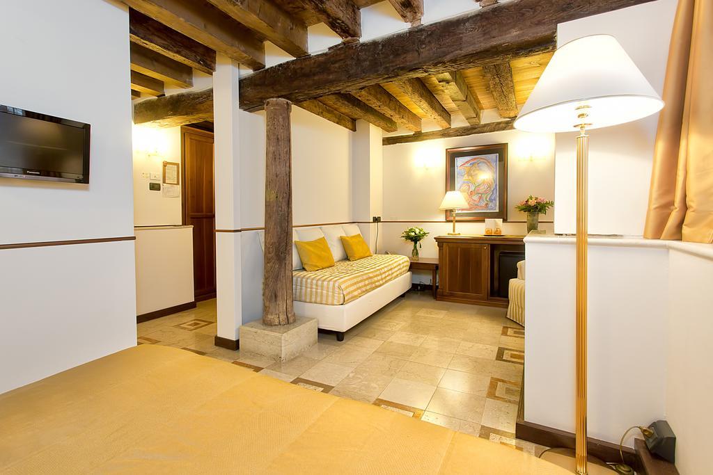Chambre Double Supérieure - Rez-de-Chaussée