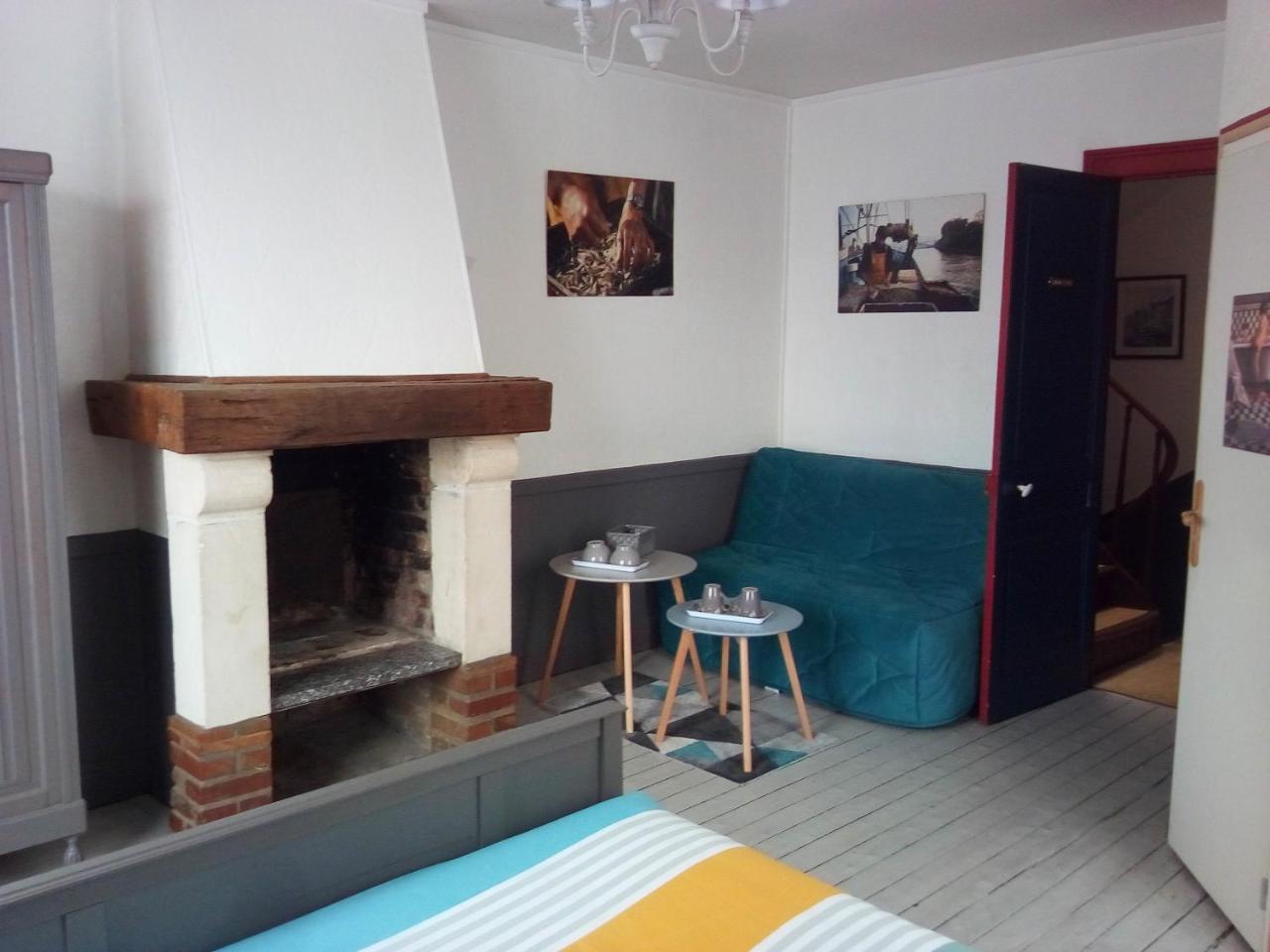 Family Room,696007731:JPEG