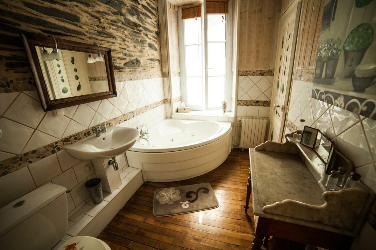 Double Room,857155712:JPEG