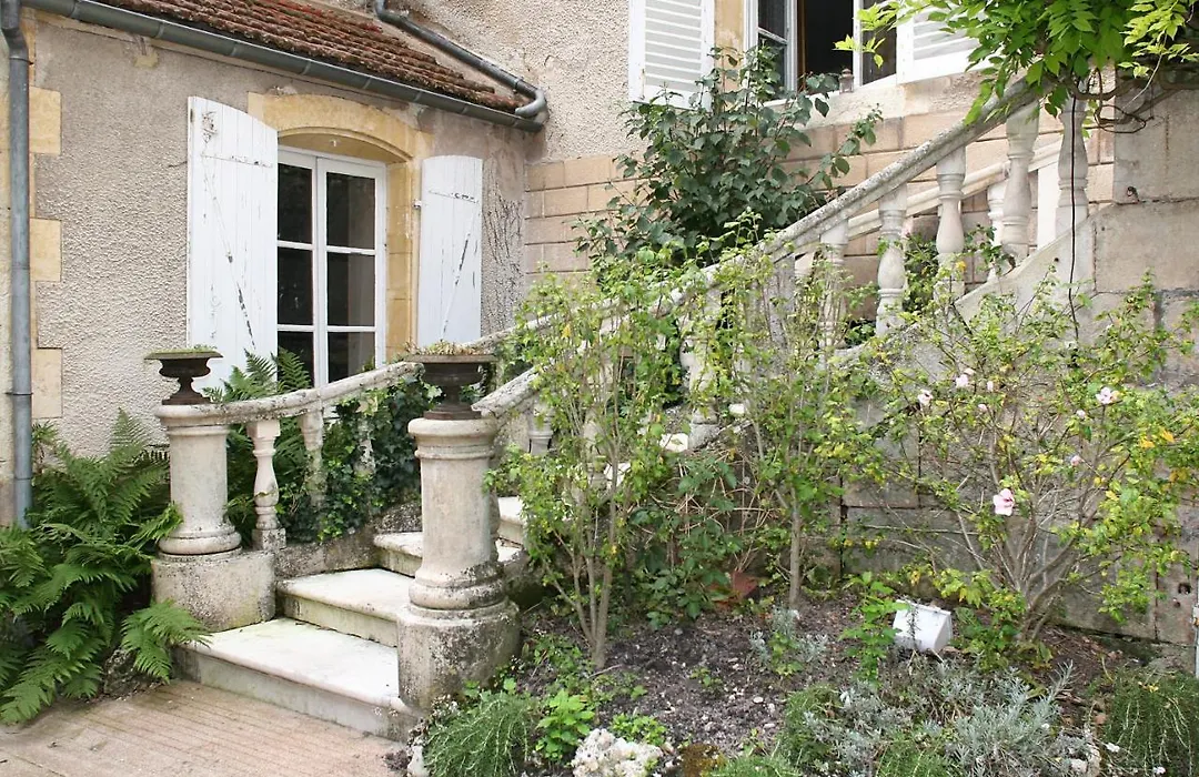 Le Tabellion-1