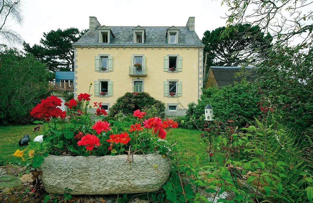 Maison De Kersalomon-1