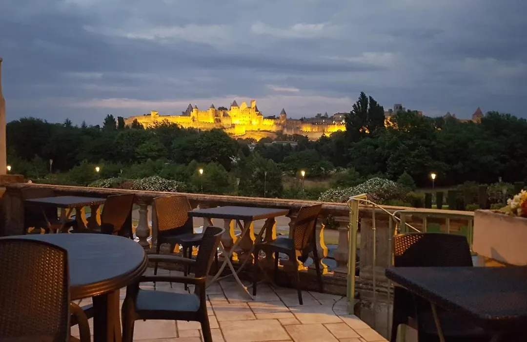 Carcassonne Guesthouse-1
