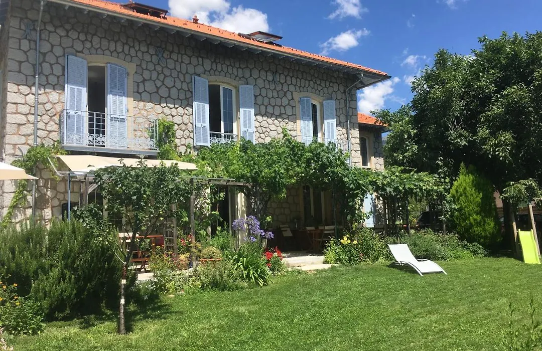 La Pierre Bleue / Chambres d'hôtes-1