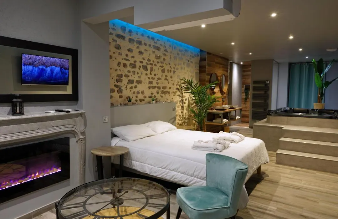 La Dolcevita Spa Suite Privative-1