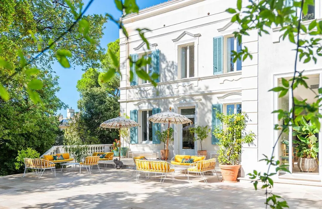 VILLA CARBO Chambre d'hôtes Mourillon, 4 belles chambres, Piscine-1