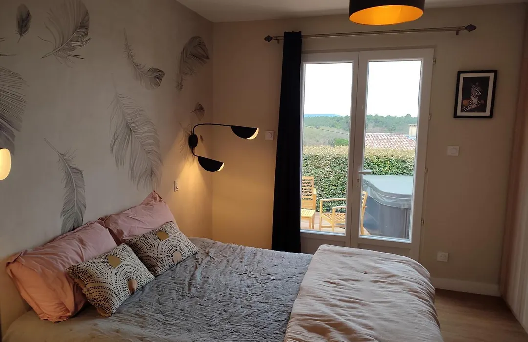 Chambre d'hôtes avec Jacuzzi Ventoux Cocoon-1