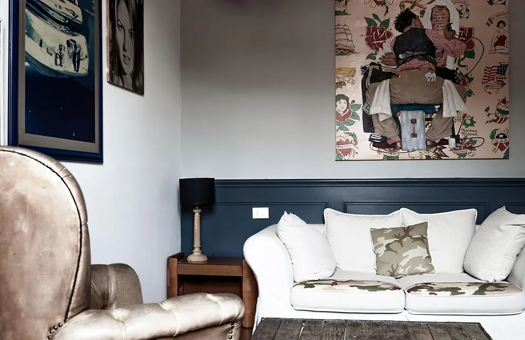 Soprarno Suites-1