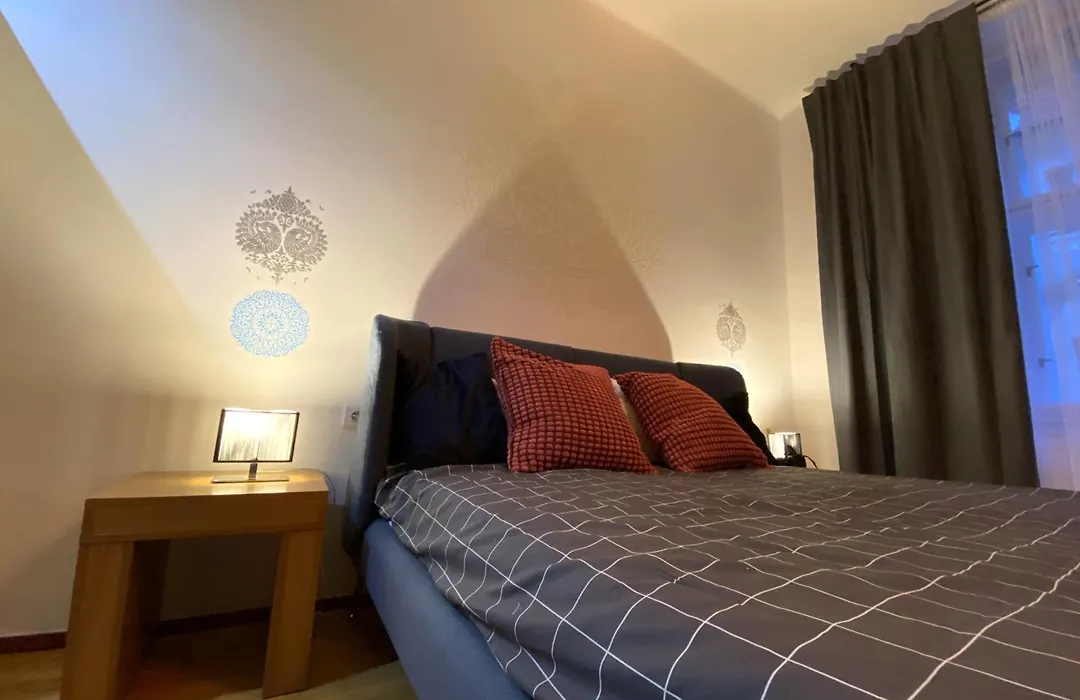 Golem B&B-1
