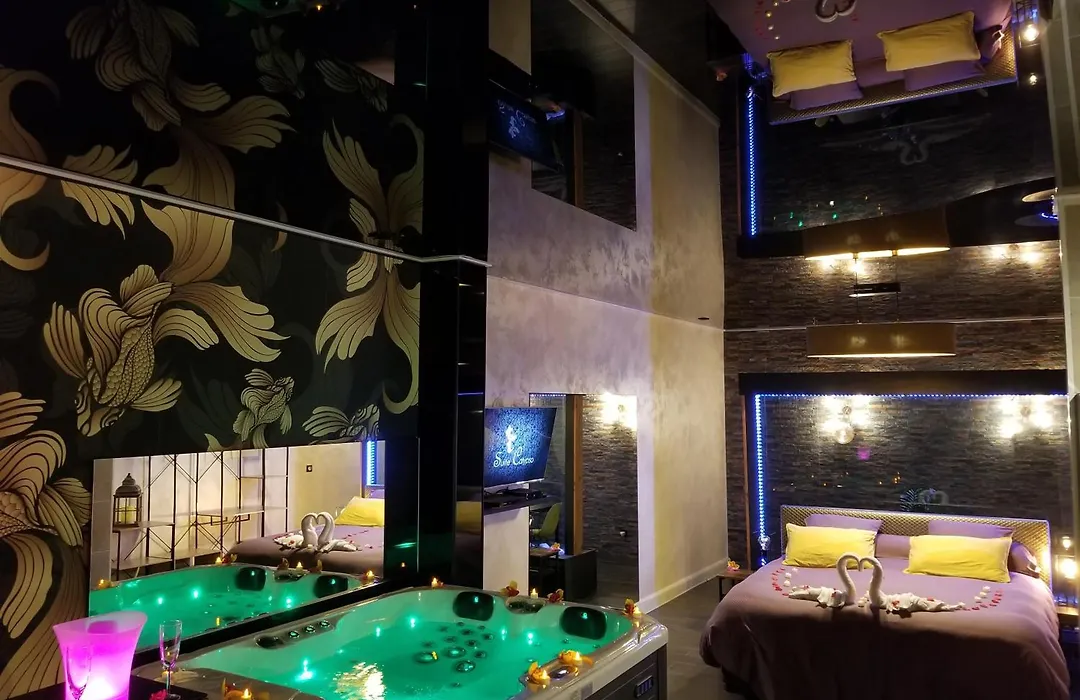 Suite Calypso Jacuzzi Privatif-1