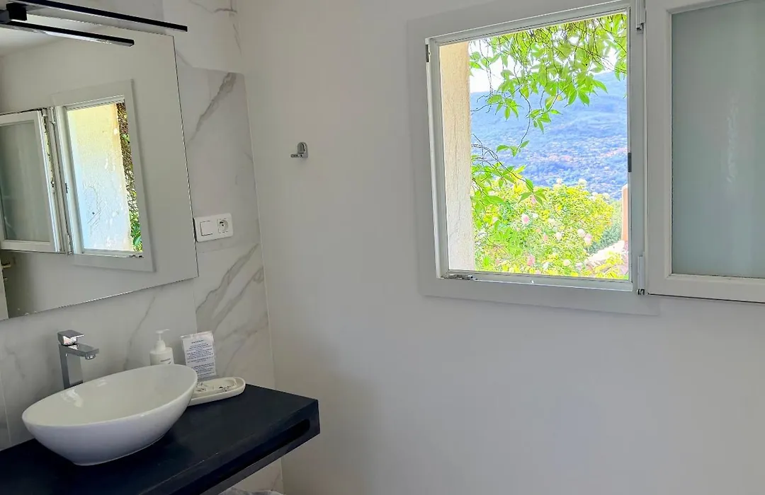 Villa Kilauea B&B-1