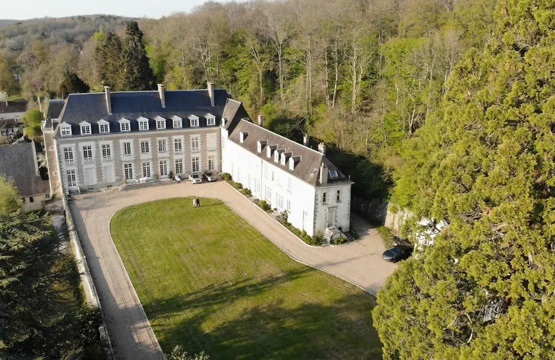 Château de Saint Ouen les Vignes-1