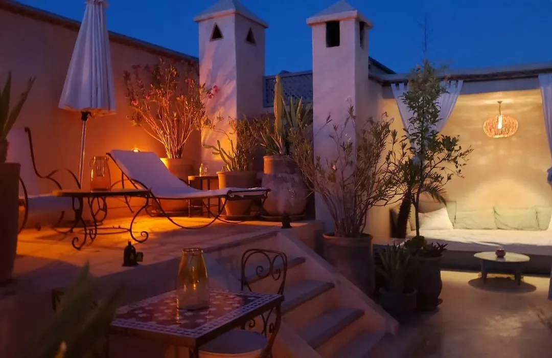 Riad Of The Light-1