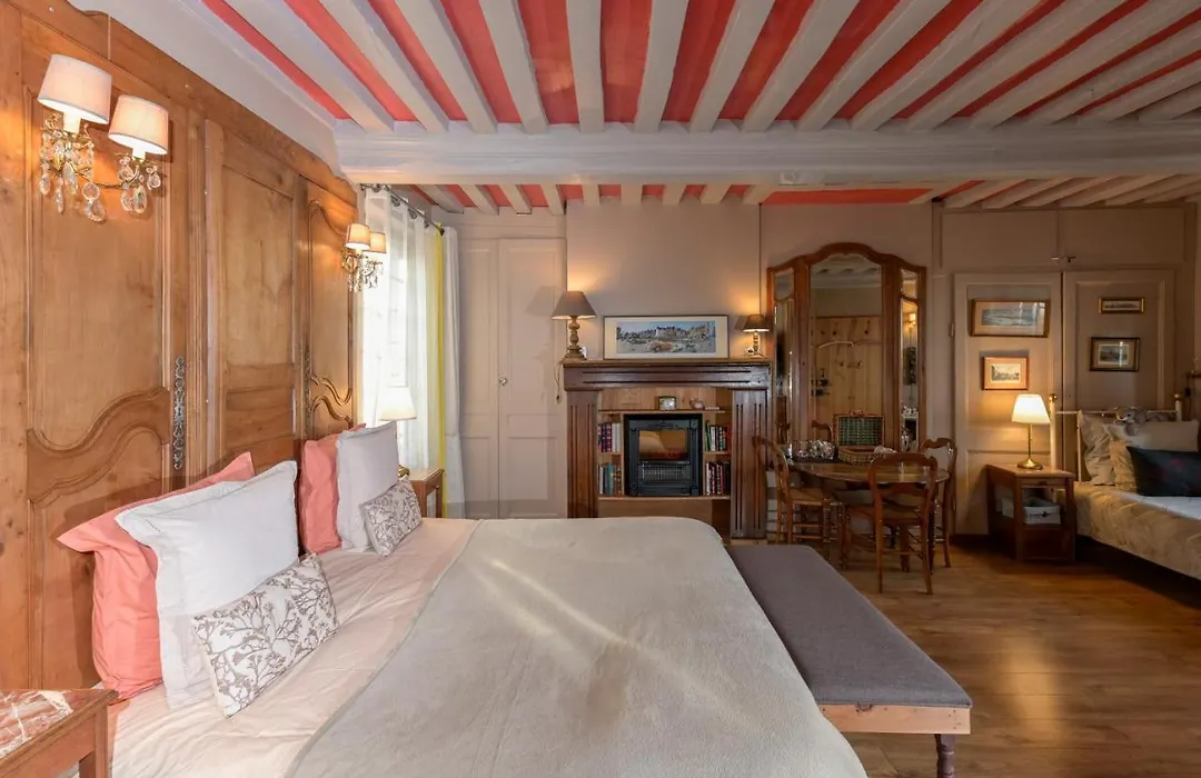 La Maison de Honfleur Bed&Breakfast-1