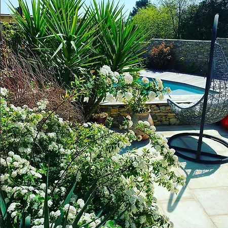 le pool house-2