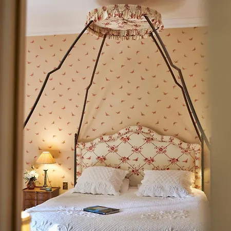 Chambre d'hôtes Château Gigognan-2
