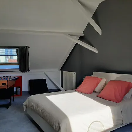 La Villa 30-2