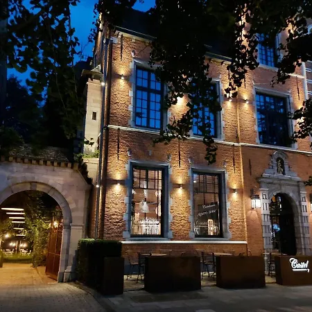 Castelsuites - Charming Luxury Boutique Suites-2